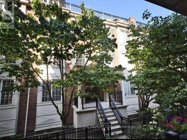 Townhouse for rent in Woburn, Ontario