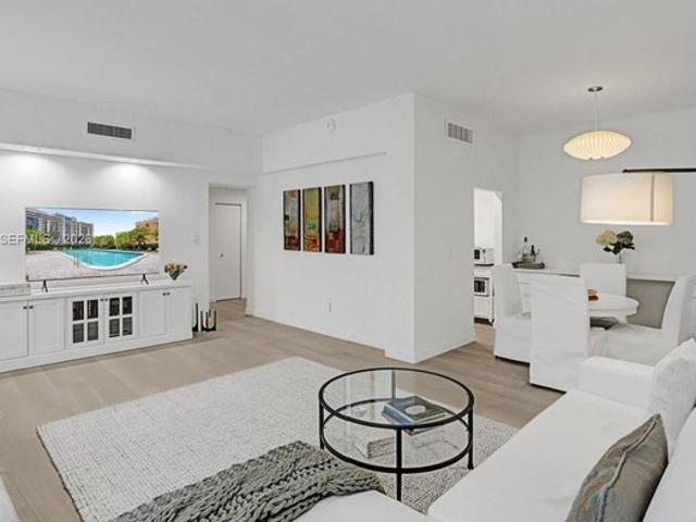 Condo for sale in Coral Gables, Florida