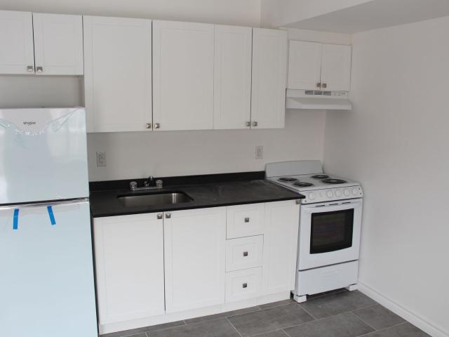 Apartment for rent in Mulhurst Bay, Ontario