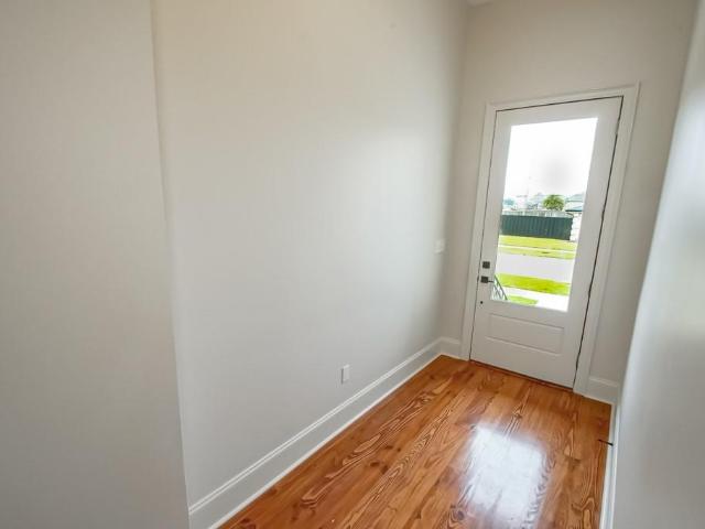 House for sale in Saint Claude Heights, Arabi