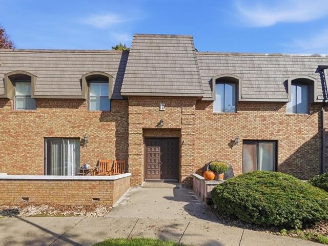 Condo for sale in Newark, Licking County