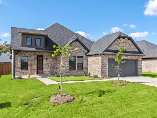 House for sale in Ellis, Texas