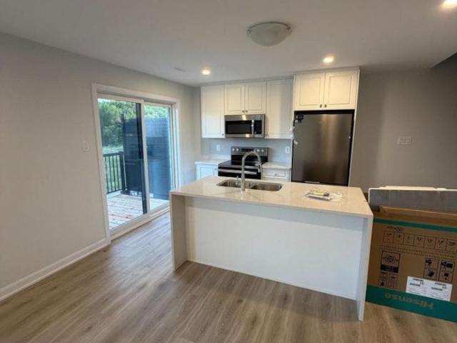 Townhouse for rent in Mulhurst Bay, Ontario