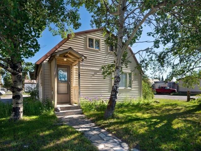House for sale in West Yellowstone, Montana