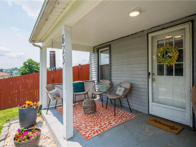 House for sale in Canonsburg, Pennsylvania