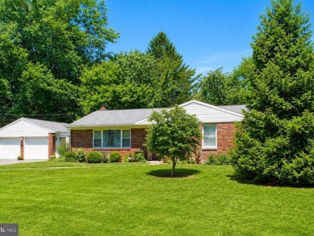 House for sale in Elizabethtown, Pennsylvania