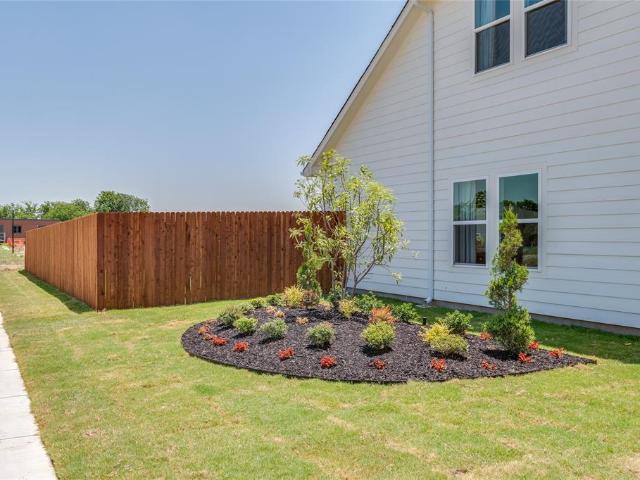 House for sale in Tioga, Texas