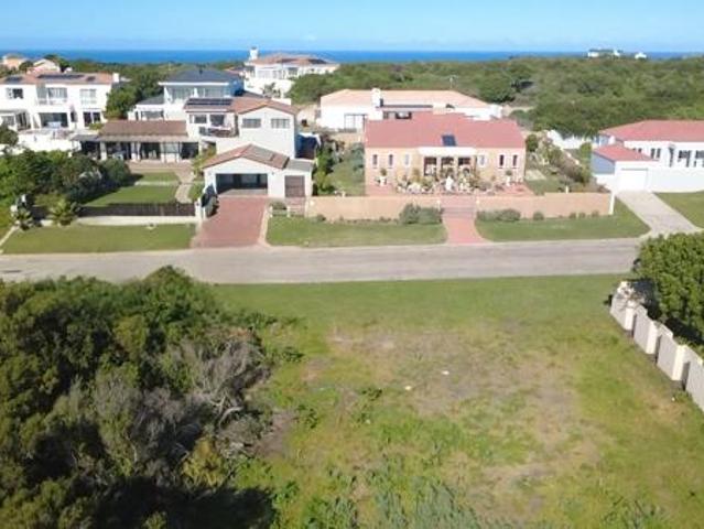 Land for sale in Cape St Francis, Eastern Cape