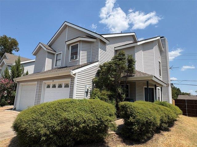 Townhouse for sale in Denton, Texas