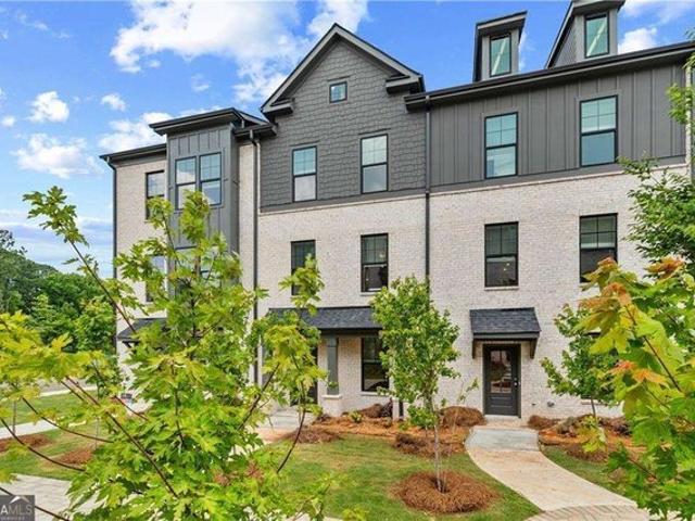 Townhouse for sale in Mcdonough, Georgia