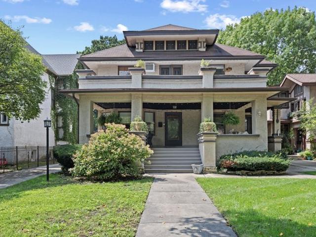 House for sale in Oak Park, Illinois