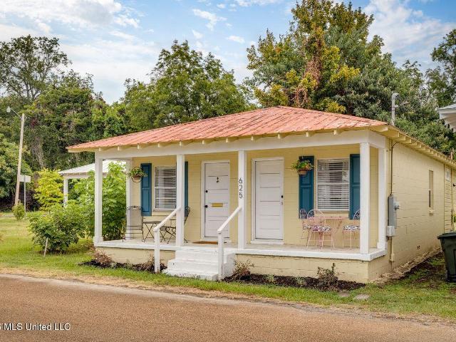 House for sale in Natchez, Mississippi