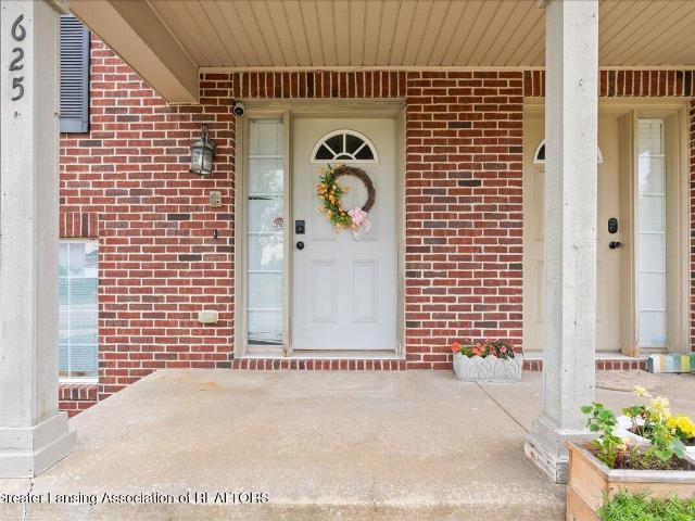 Condo for sale in Lansing, Michigan