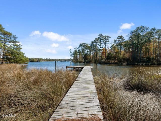 House for sale in Oriental, North Carolina