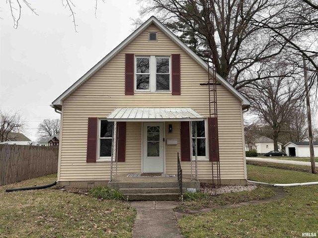 House for sale in Nokomis, Illinois