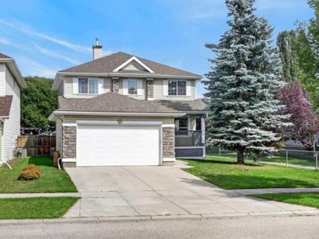 House for sale in Somerset, Calgary