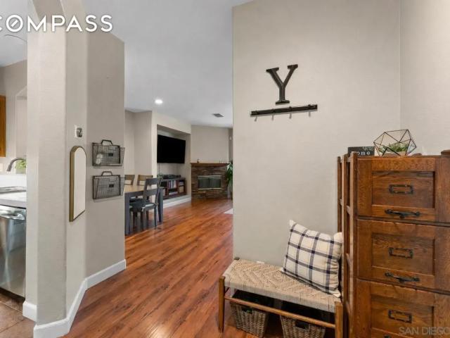 Townhouse for sale in Oceanside, California