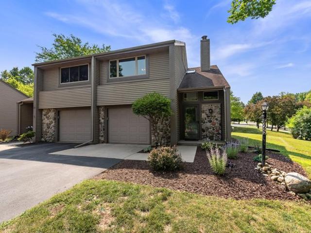 Condo for sale in West Bend, Wisconsin