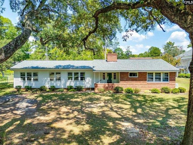 House for sale in Barony, Columbia