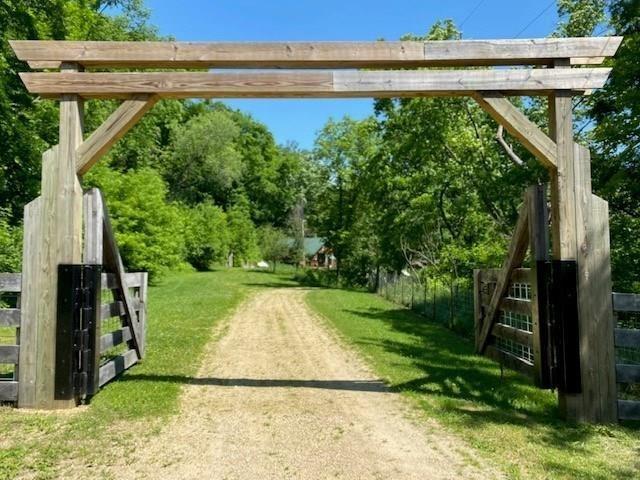 House for sale in Town of Cassville, Grant County
