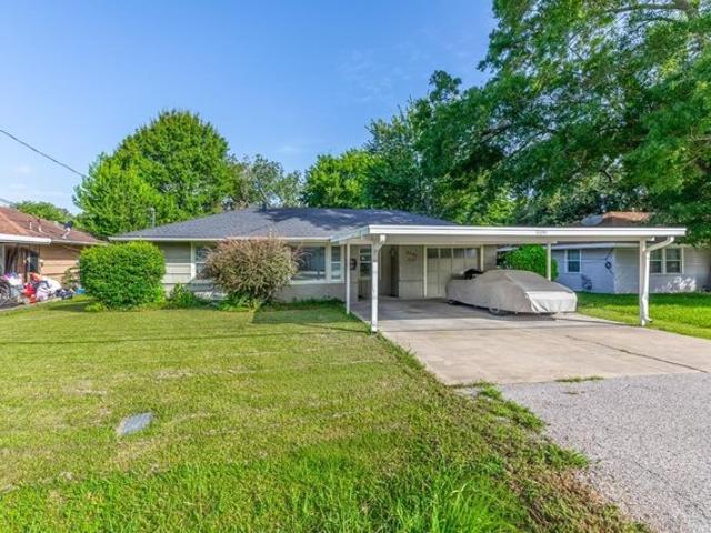House for sale in Jefferson, Texas
