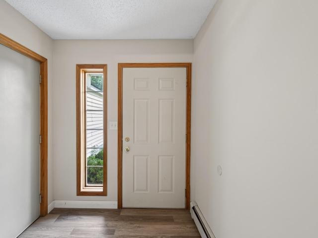 House for sale in Oakdale, Minnesota