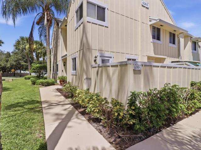 Townhouse for sale in Jupiter, Florida