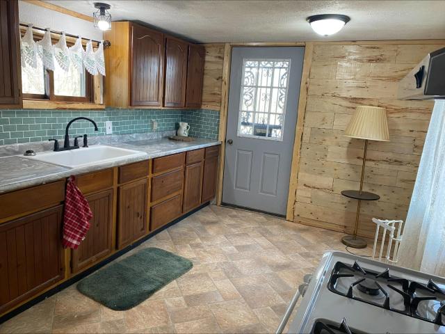 House for sale in Dalbo, Minnesota