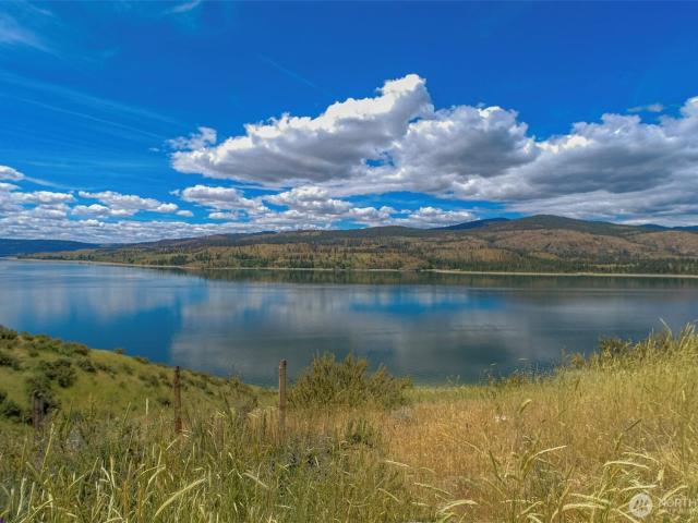 Land for sale in Fruitland, Washington