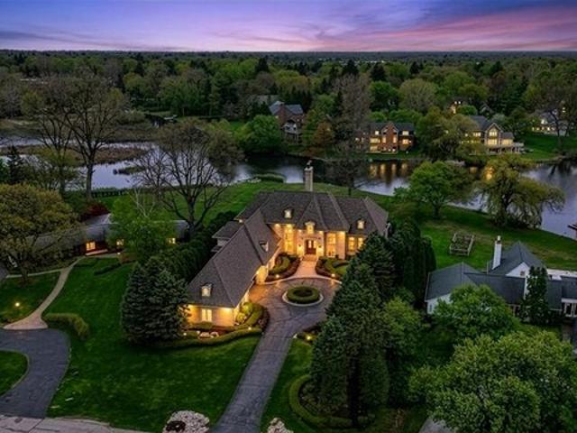 House for sale in Bloomfield Hills, Michigan