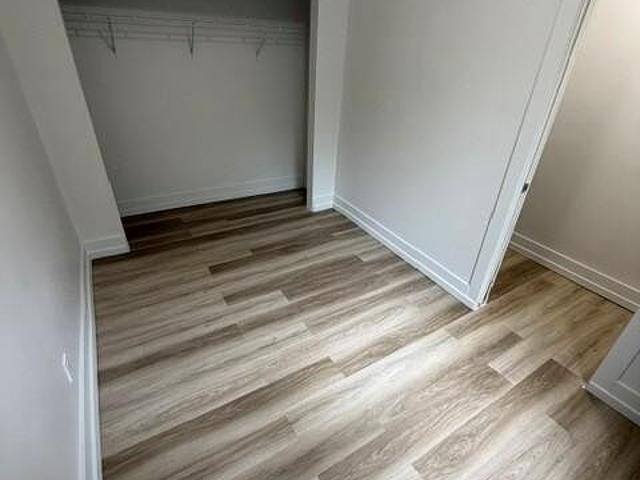 Apartment for rent in St. Leonard's, Quebec