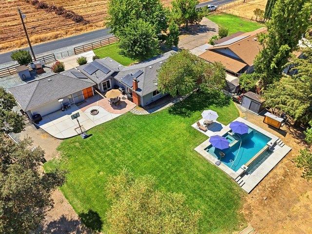House for sale in Acampo, California