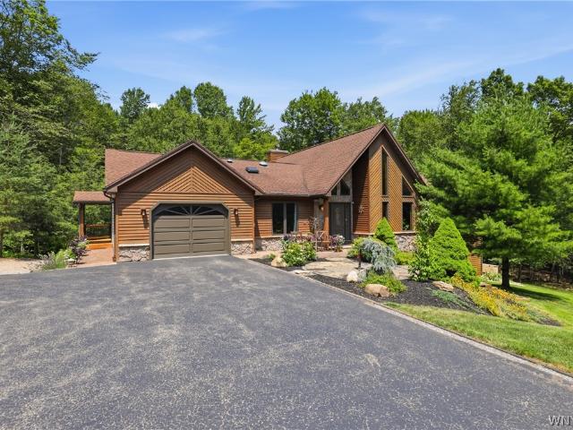 House for sale in Boston, New York