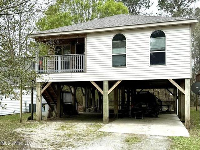 House for sale in Bay Saint Louis, Mississippi