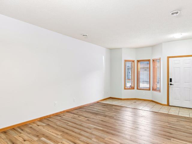 Townhouse for sale in New Prague, Scott County