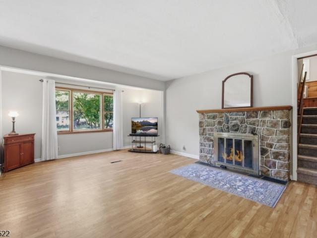 House for sale in Belvidere, New Jersey
