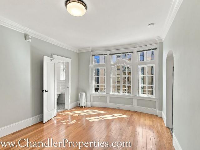 Apartment for rent in Chinatown, San Francisco