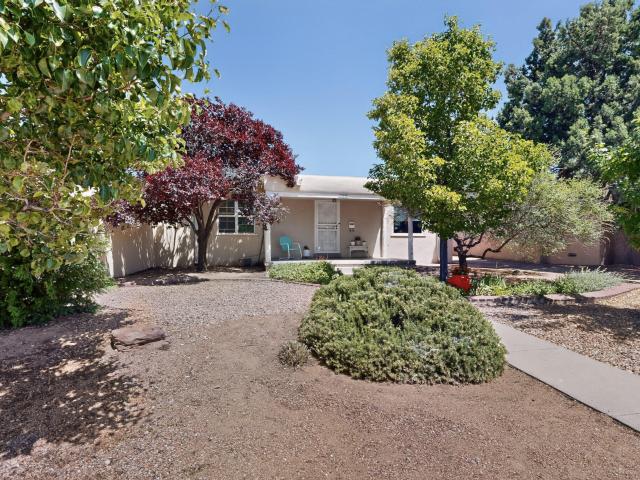 House for sale in New Mexico