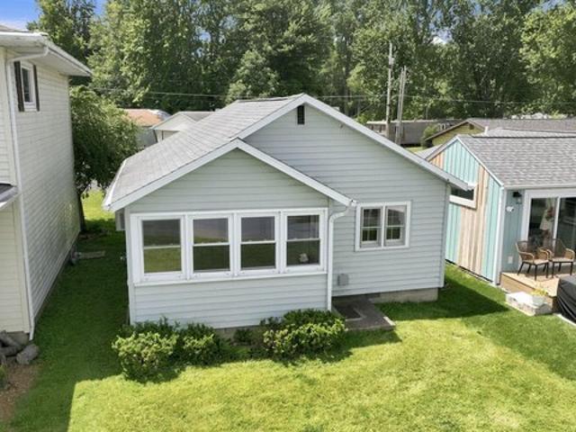 House for sale in Warsaw, Indiana