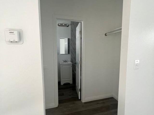 Apartment for rent in Long Beach, California