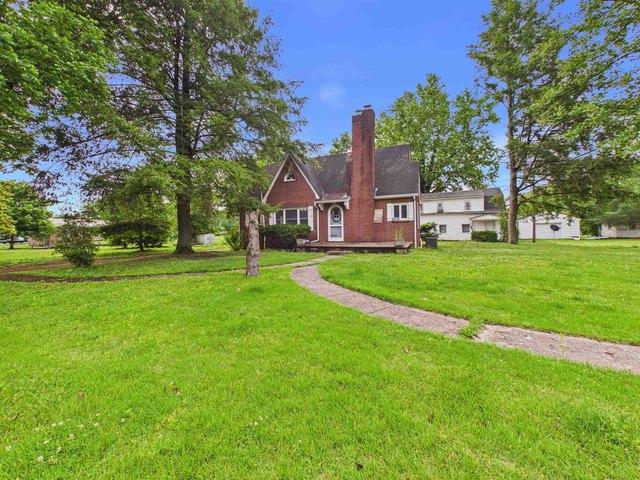 House for sale in Worthington, Kentucky