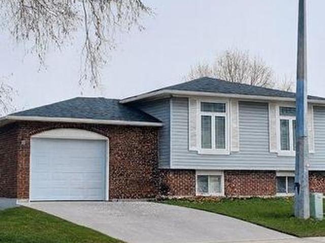 House for sale in Brockville, Ontario