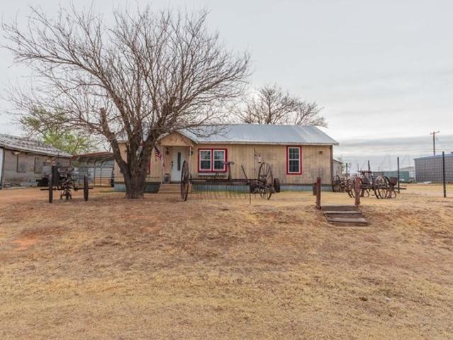 House for sale in Pampa, Texas
