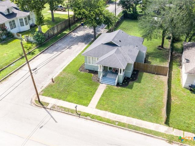 House for sale in Gonzales, Gonzales County