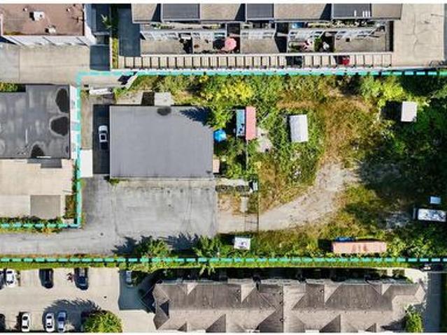 Commercial for sale in Gibsons, British Columbia