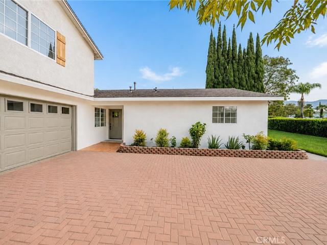House for sale in Alta Loma, Alta