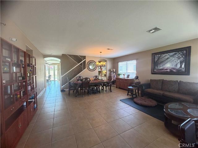House for sale in Mira Loma, California