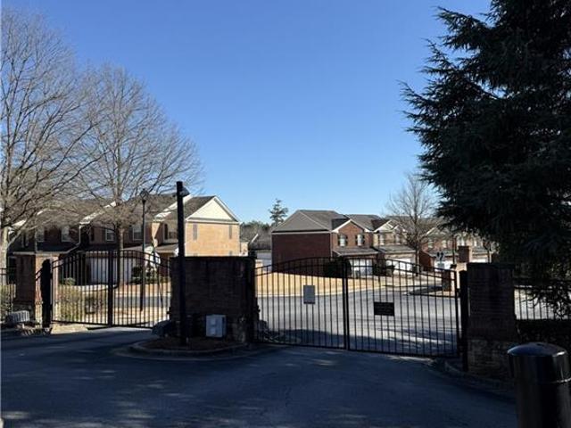 Townhouse for sale in Tucker, Gwinnett County