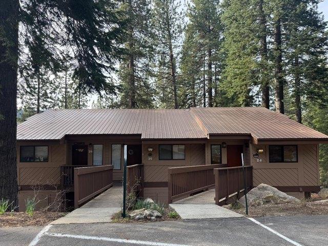 Townhouse for sale in Lakeshore, California