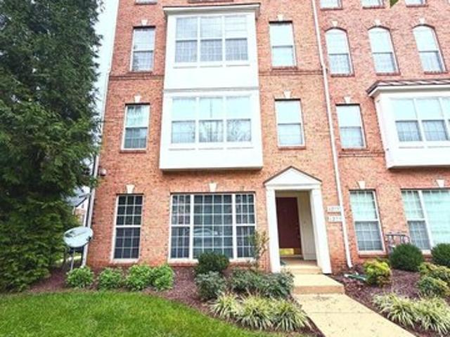 Condo for sale in Haymarket, Prince William County